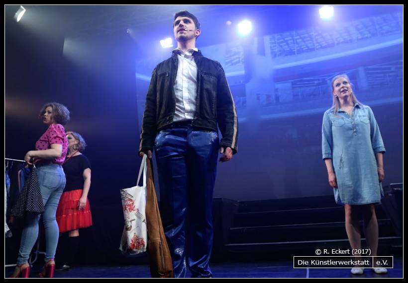 The WEDDING SINGER weddingsinger_068.jpg