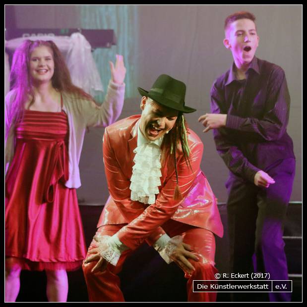 weddingsinger_129.jpg