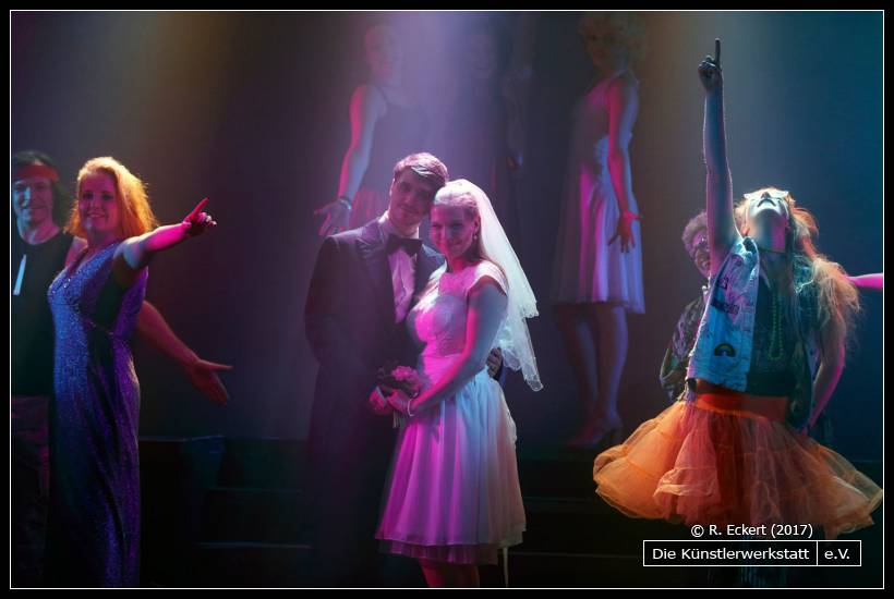weddingsinger_153.jpg